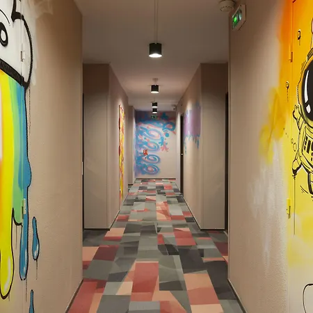 Ibis Styles Centre Canal Du Midi