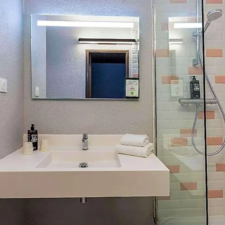 Hotel Ibis Styles Centre Canal Du Midi 3*