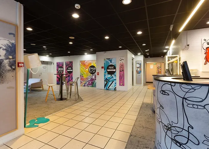 Ibis Styles Centre Canal Du Midi Hotel 3*