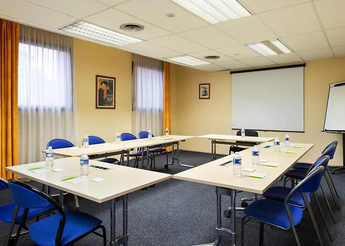 Ibis Styles Centre Canal Du Midi